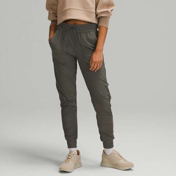 Lululemon Beyond the Studio Jogger - Graphite Grey 4 - Picture 1 of 10